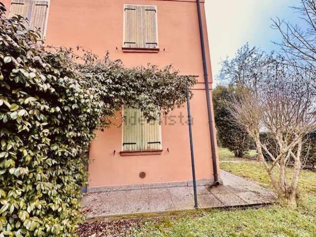 Casa in vendita a Unione Comuni Modenesi Area Nord, Mirandola
