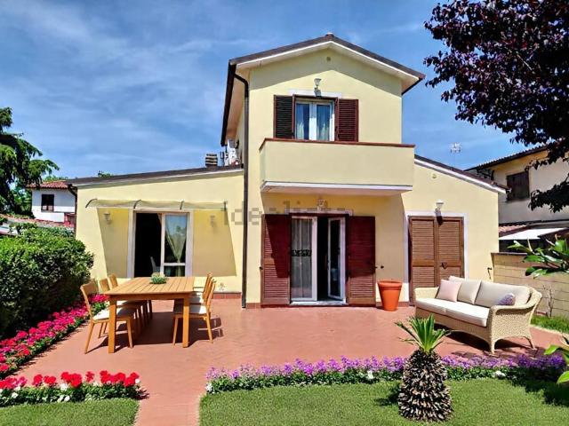 Casa in vendita a San Donato, Cascina