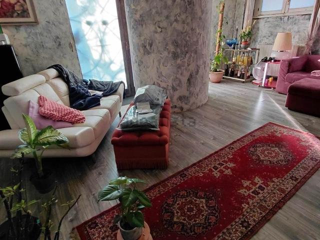 Casa in vendita a Montevarchi, Toscana