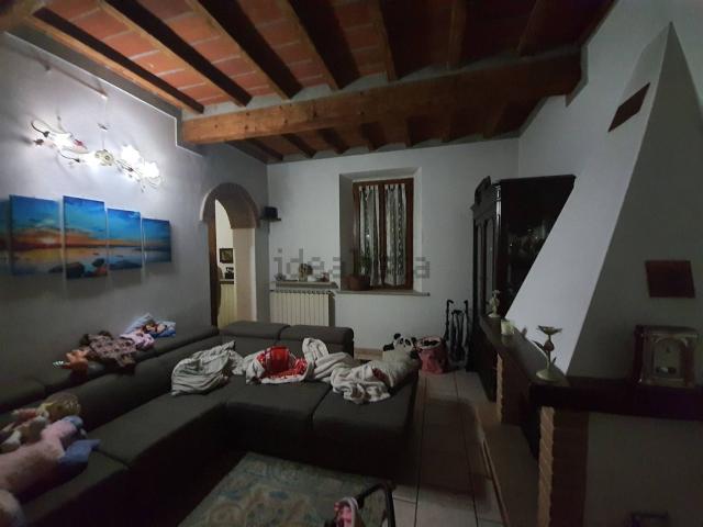 Casa in vendita a Commessaggio, Lombardia