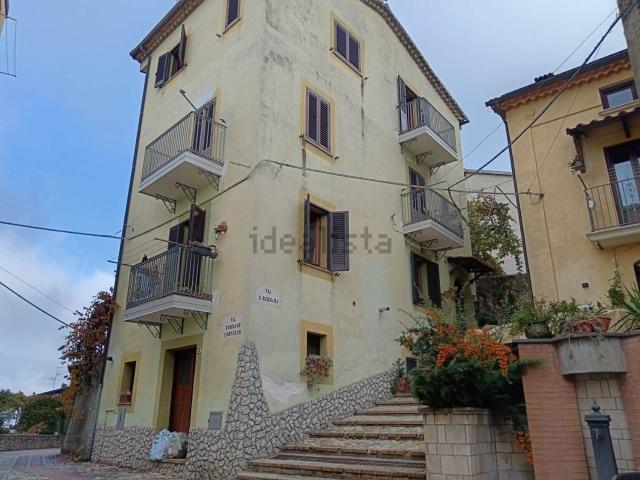 Casa in vendita a Calabria, Cosenza