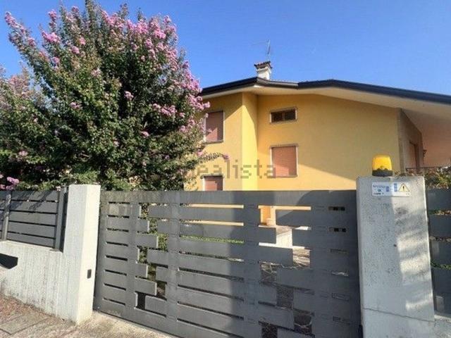 Casa in vendita a Saletto / Salet, Morsano al Tagliamento / Morsan da lis Aucjis