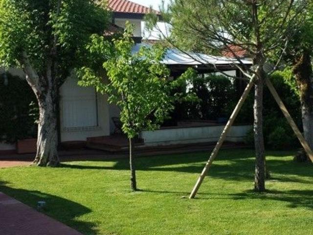 Casa in vendita a Vittoria Apuana, Forte Dei Marmi