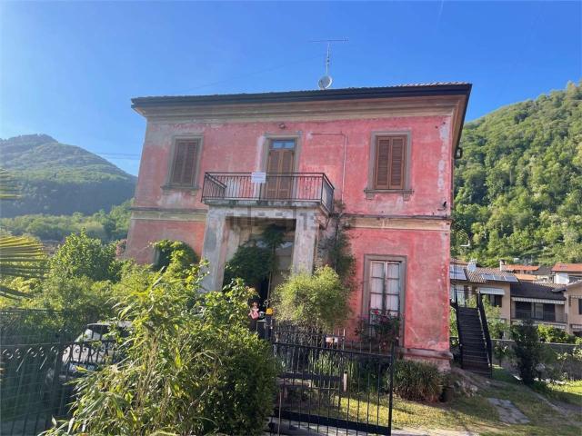 Casa in vendita a Comunità Montana Valli del Verbano, Cuveglio