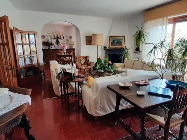 Casa in vendita a Cecina, Toscana