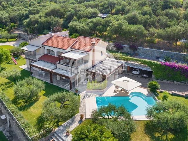 Casa in vendita a Dari, Toirano