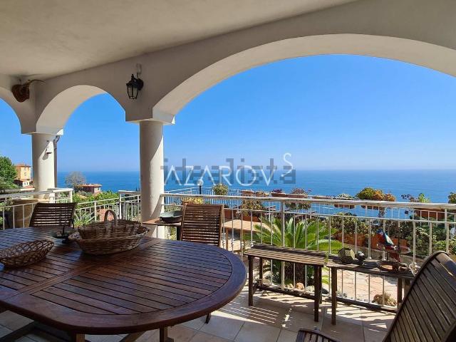 Casa in vendita a Mortola Inferiore, Ventimiglia