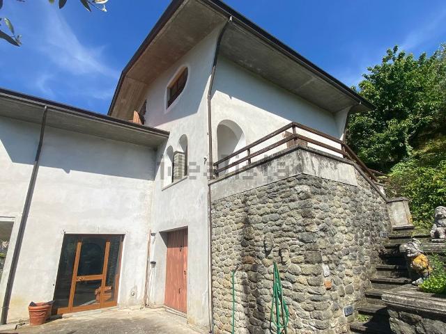 Casa in vendita a Unione di comuni Montana Lunigiana, Fivizzano