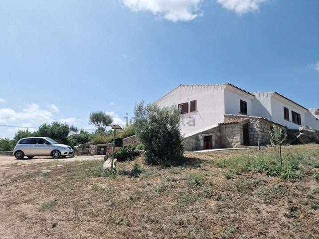 Casa in vendita a Alzachèna/Arzachena, Arzachena