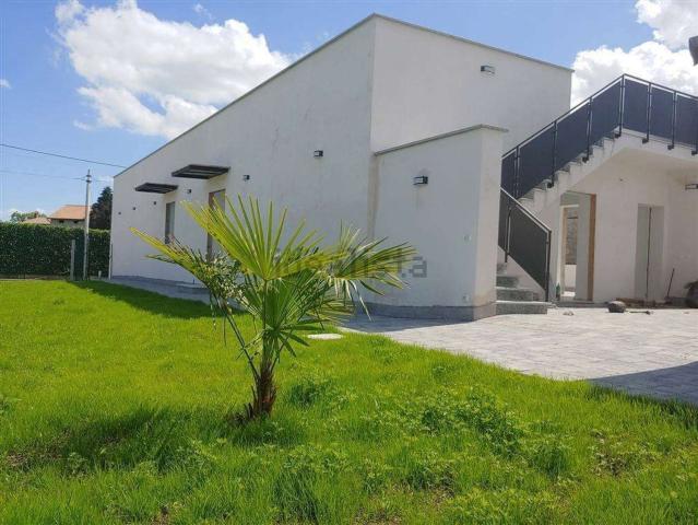 Casa in vendita a Piemonte, Novara