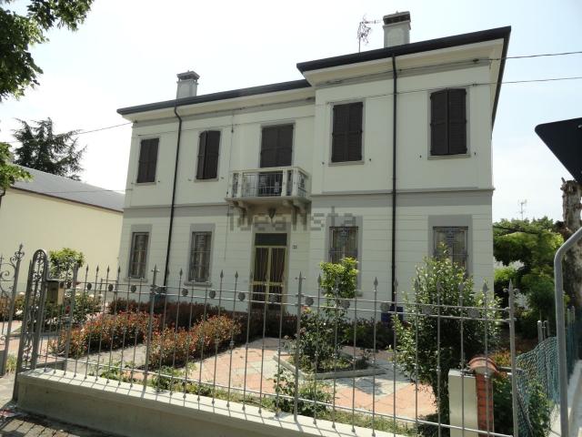 Casa in vendita a Unione Terre e Fiumi, Copparo