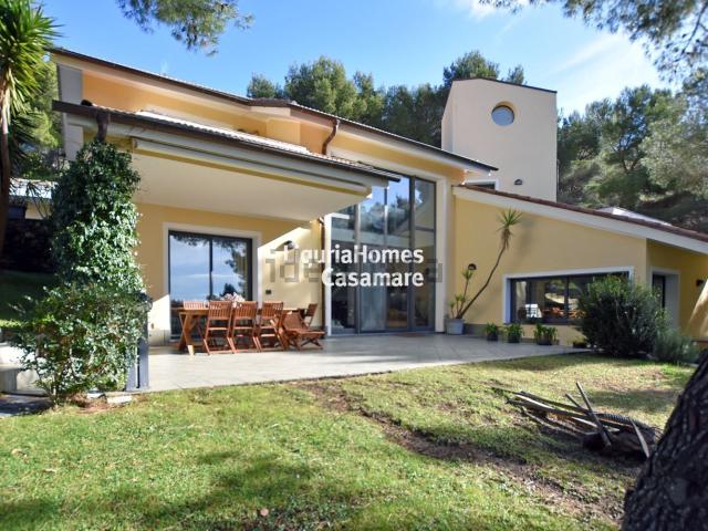 Casa in vendita a Andora, Liguria