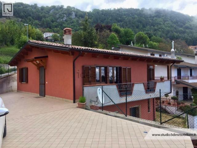 Casa in vendita a Sante Marie, Abruzzo