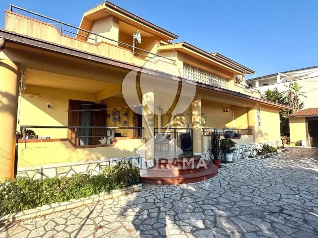 Casa in vendita a Balestrate, Sicilia
