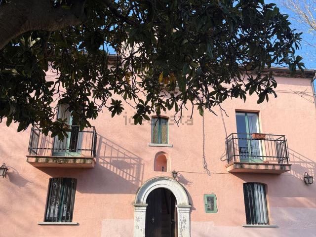 Casa in vendita a Calabria, Cosenza