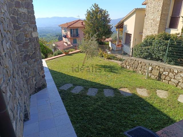 Casa in vendita a Unione di Comuni Valdarno e Valdisieve, Reggello
