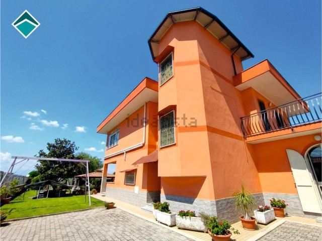 Casa in vendita a Eboli, Campania