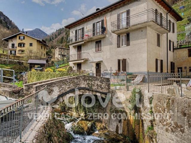Casa in vendita a Comunità Montana della Valle Brembana, Santa Brigida