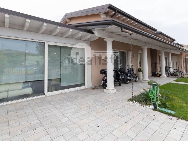 Casa in vendita a Ghedi, Lombardia