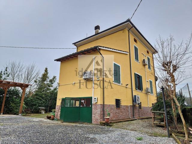 Casa in vendita a San Macario in Piano, Bagni Di Lucca Ponte