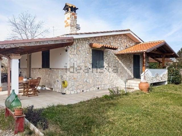 Casa in vendita a Roma Capitale, Lazio