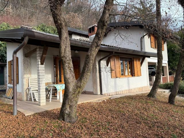 Casa in vendita a Dosso, Negrar