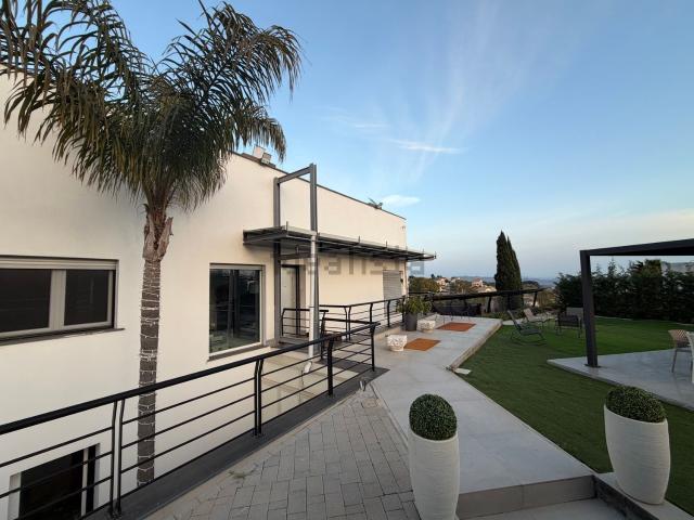 Casa in vendita a Caltanissetta, Sicilia