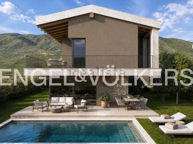 Casa in vendita a Caprino Veronese, Veneto