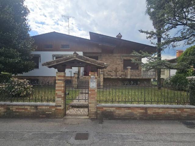 Casa in vendita a Porcia / Purcie, Porcia