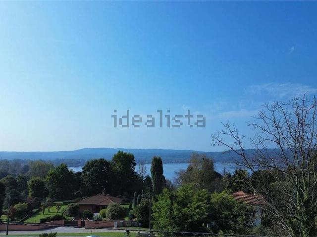 Casa in vendita a Sesto Calende, Lombardia