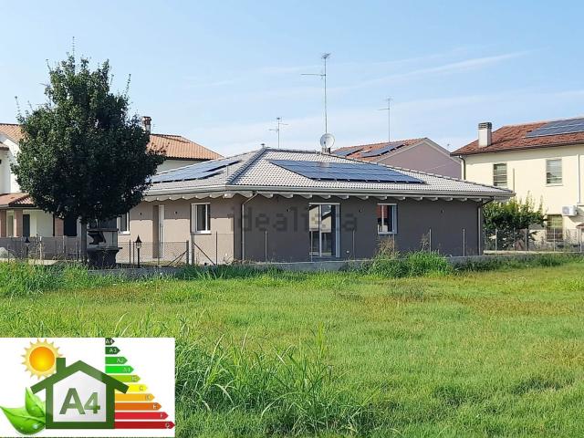 Casa in vendita a Mezzano, Ravenna