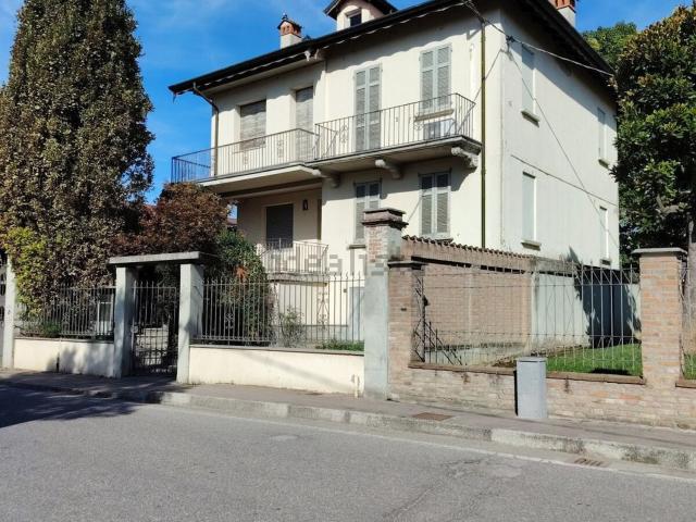 Casa in vendita a Barbianello, Lombardia
