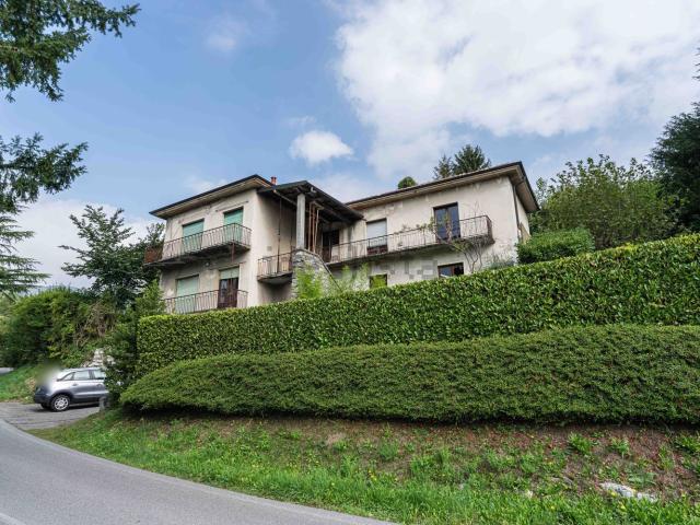 Casa in vendita a Pagnano, Asso