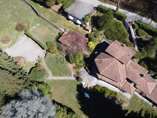 Casa in vendita a Comunità Montana Valli del Verbano, Montegrino Valtravaglia
