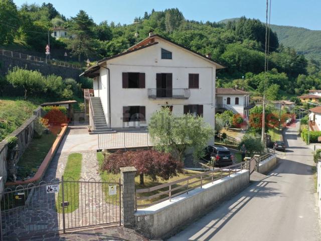 Casa in vendita a Unione Comuni Garfagnana, Camporgiano