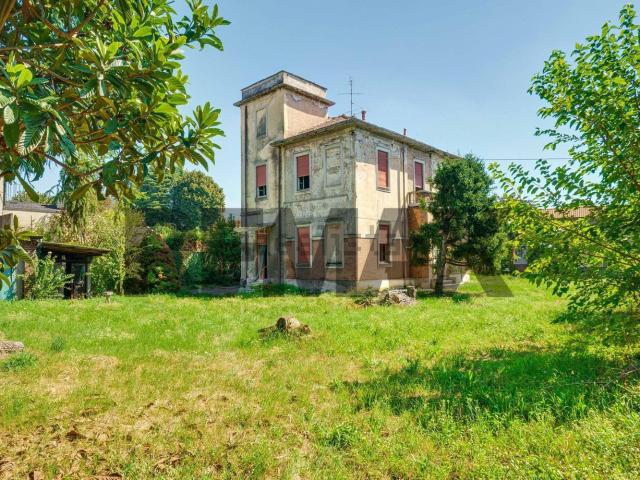 Casa in vendita a Inveruno, Milano