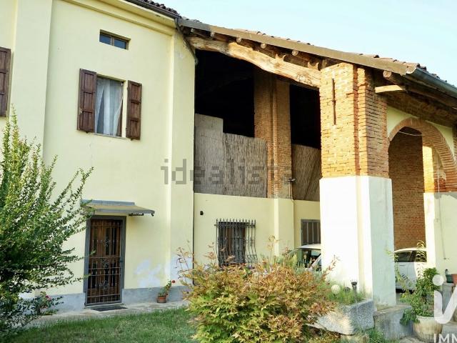 Casa in vendita a Quargnento, Alessandria
