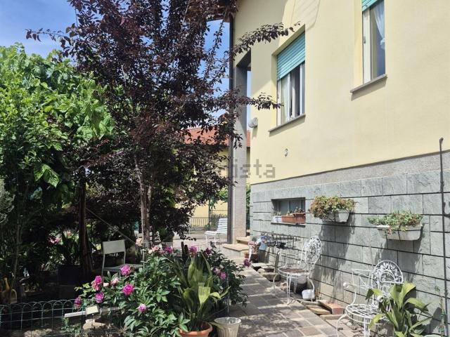 Casa in vendita a Rossera, Villa d'Adda