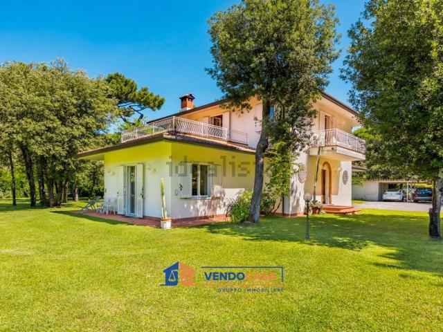 Casa in vendita a Poveromo, Marina Di Massa