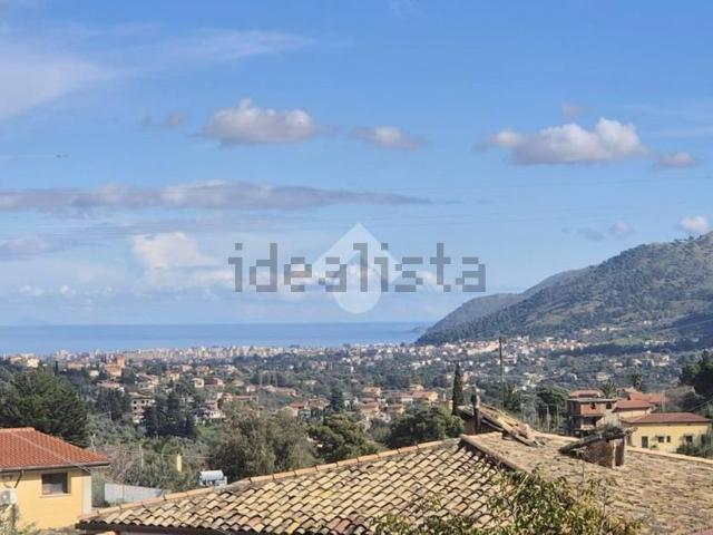 Casa in vendita a Villaggio Santa Rosalia, Monreale