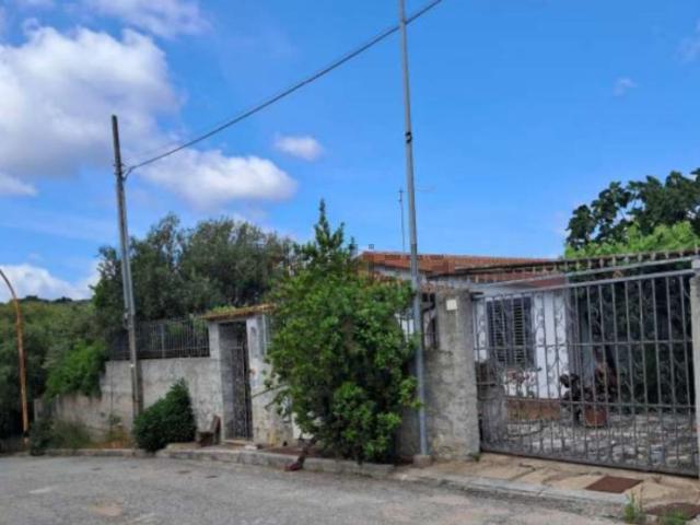 Casa in vendita a Città Nuova, Nuoro