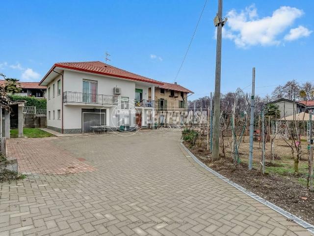 Casa in vendita a Piemonte, Novara
