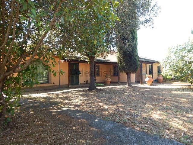 Casa in vendita a Cecina, Toscana