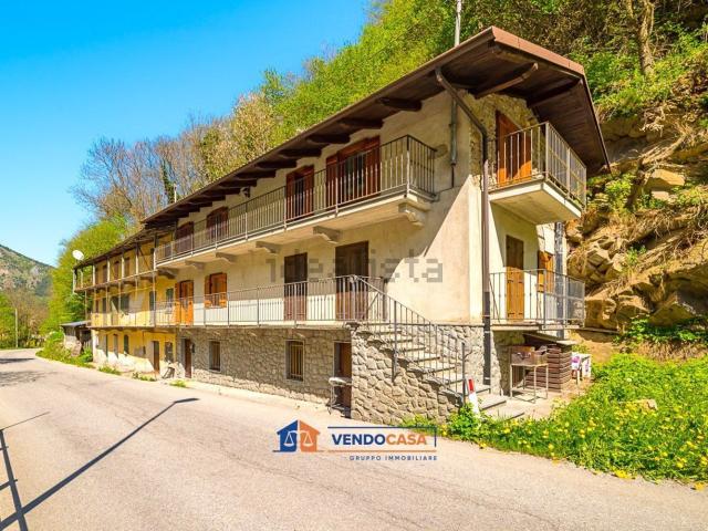 Casa in vendita a San Pietro di Monterosso, Monterosso Grana