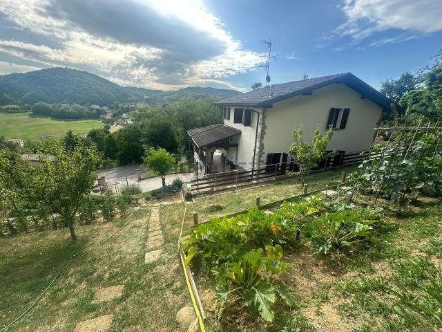 Casa in vendita a Unione dell'Appennino Bolognese, Castel D'aiano