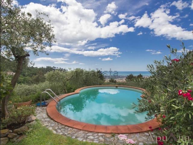 Casa in vendita a San Carlo, Marina Di Massa
