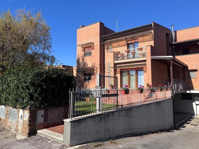 Casa in vendita a Alatri, Lazio