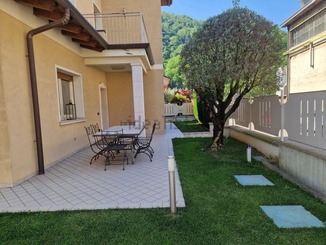 Casa in vendita a Sarezzo, Brescia