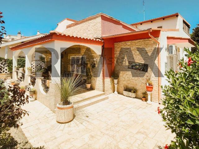 Casa in vendita a Puglia, Bari
