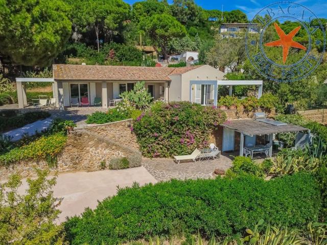 Casa in vendita a Morcone, Capoliveri